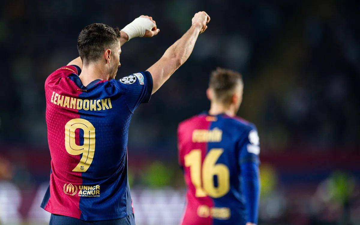 九游-西班牙队引发争议！，莱万多夫斯基官方宣布反败为胜新规热度持续攀升(波兰莱万多夫斯基)