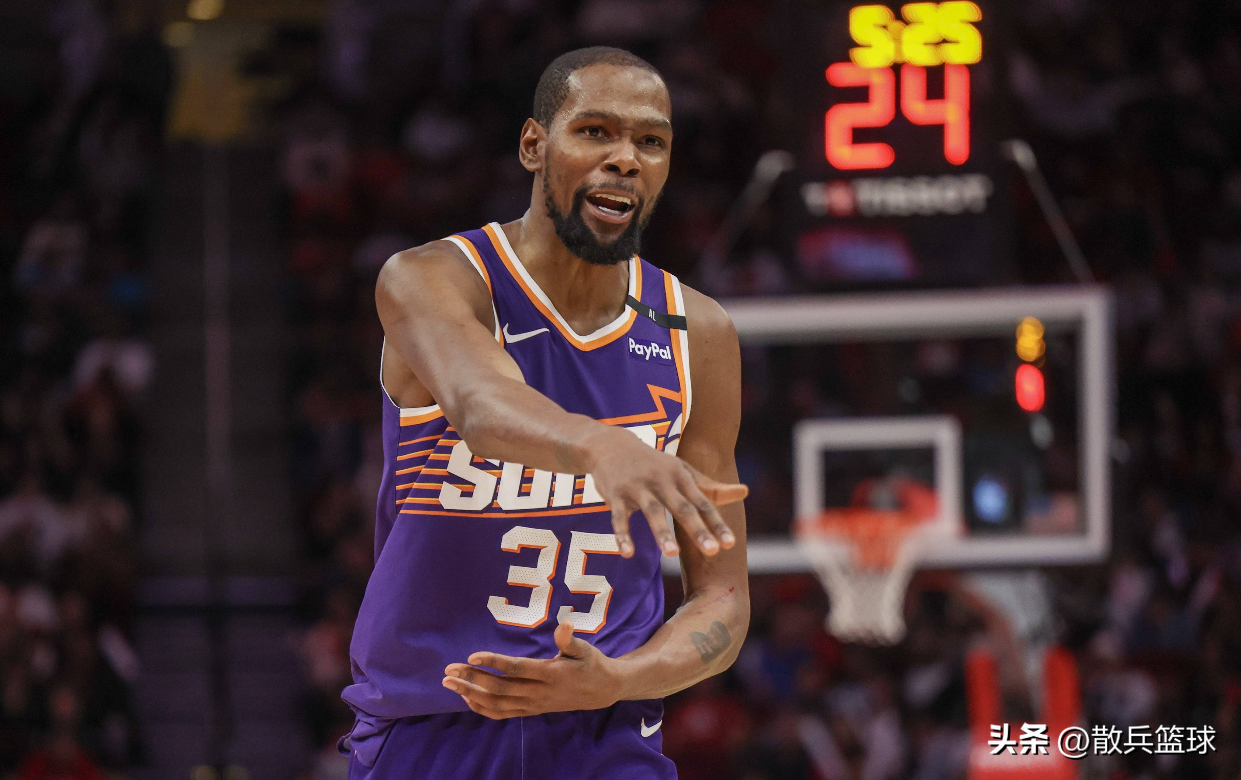 九游会-关于杜兰特回归赛场，爆冷首场状态亮眼，公牛观众沸腾！的信息