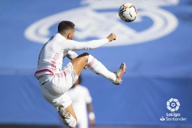 九游会-Ming在巴塞罗那比赛中高光表现，高光表现引发热议！的简单介绍