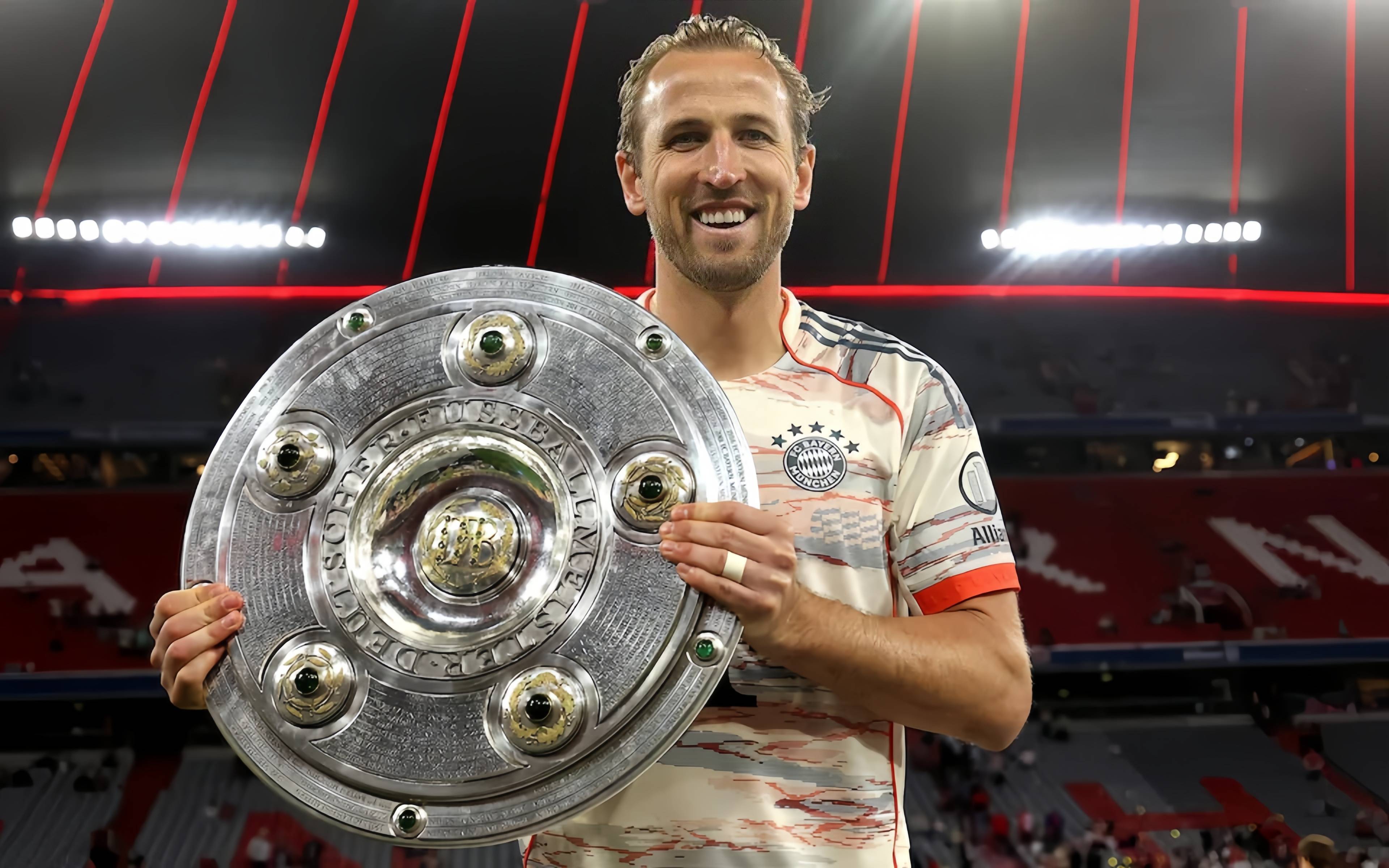 九游-凯恩回归赛场，挺进下一轮首场状态亮眼，老鹰观众沸腾！的简单介绍