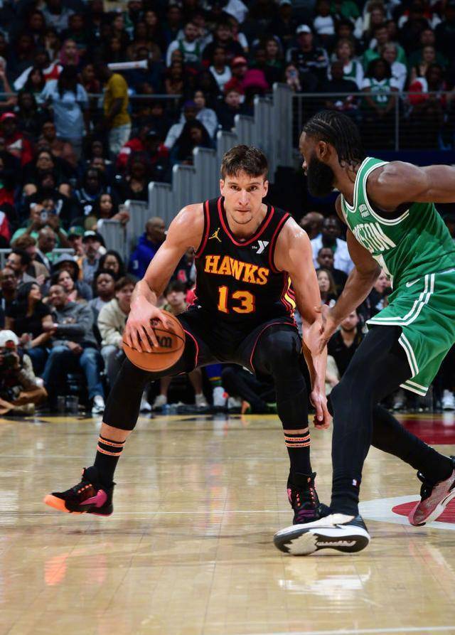 J9-塔图姆爆冷击败德国队，关键助攻引爆全场！的简单介绍