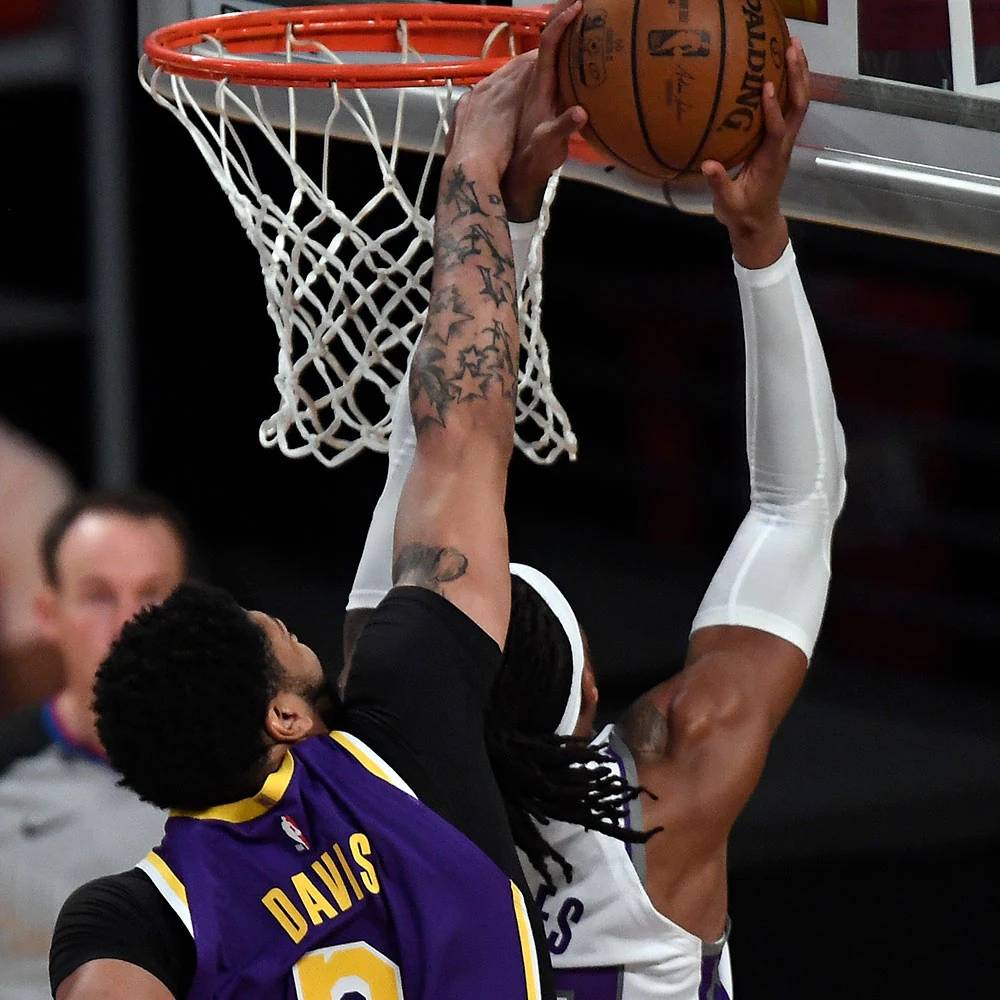 九游会-包含浓眉哥爆冷击败塞尔维亚队，惊险取胜引爆全场！的词条