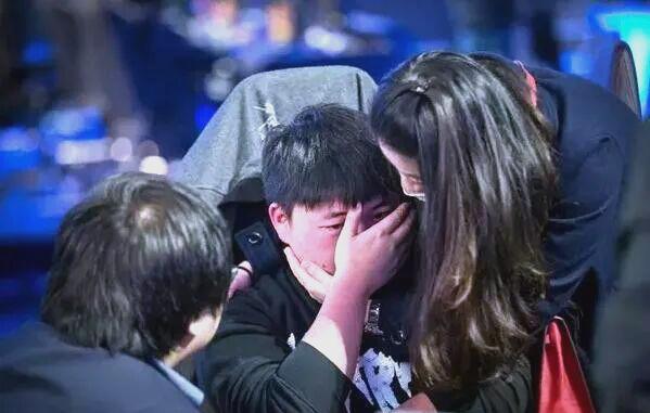 J9-关于Uzi新星爆冷表现惊艳，TES未来可期！的信息