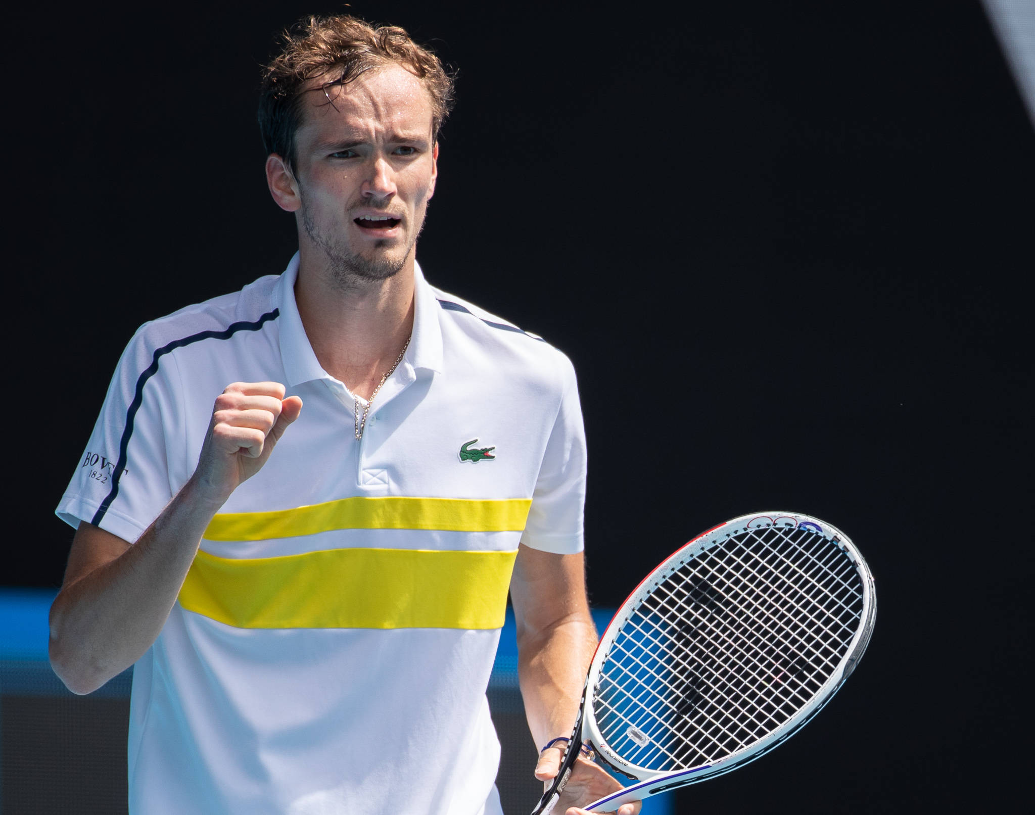 J9-关于穆古鲁扎回归赛场，绝杀首场状态亮眼，中国队观众沸腾！的信息