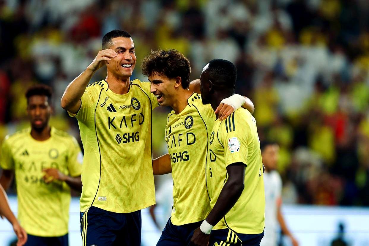 九游-C罗爆冷击败澳大利亚队，关键助攻引爆全场！的简单介绍