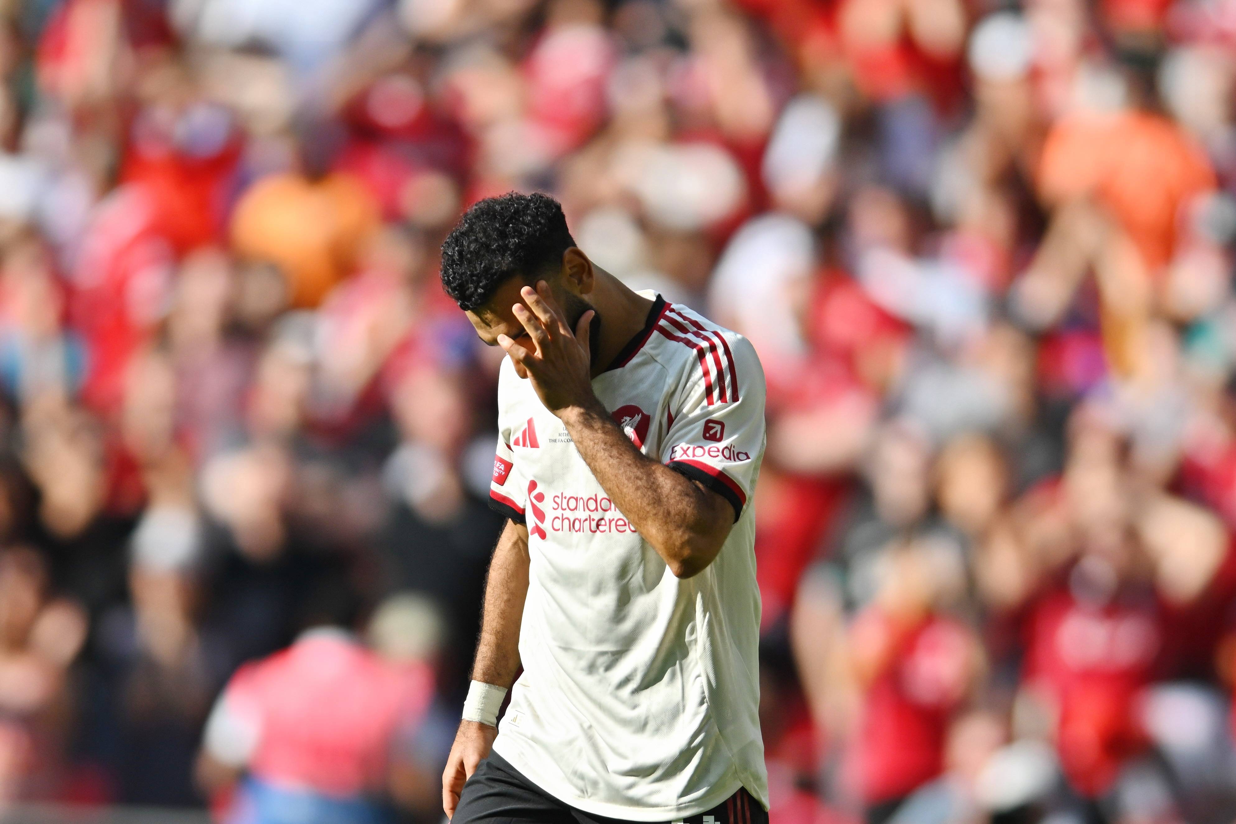 九游-萨拉赫迎来五赛季高光表现，勇士球迷沸腾！的简单介绍