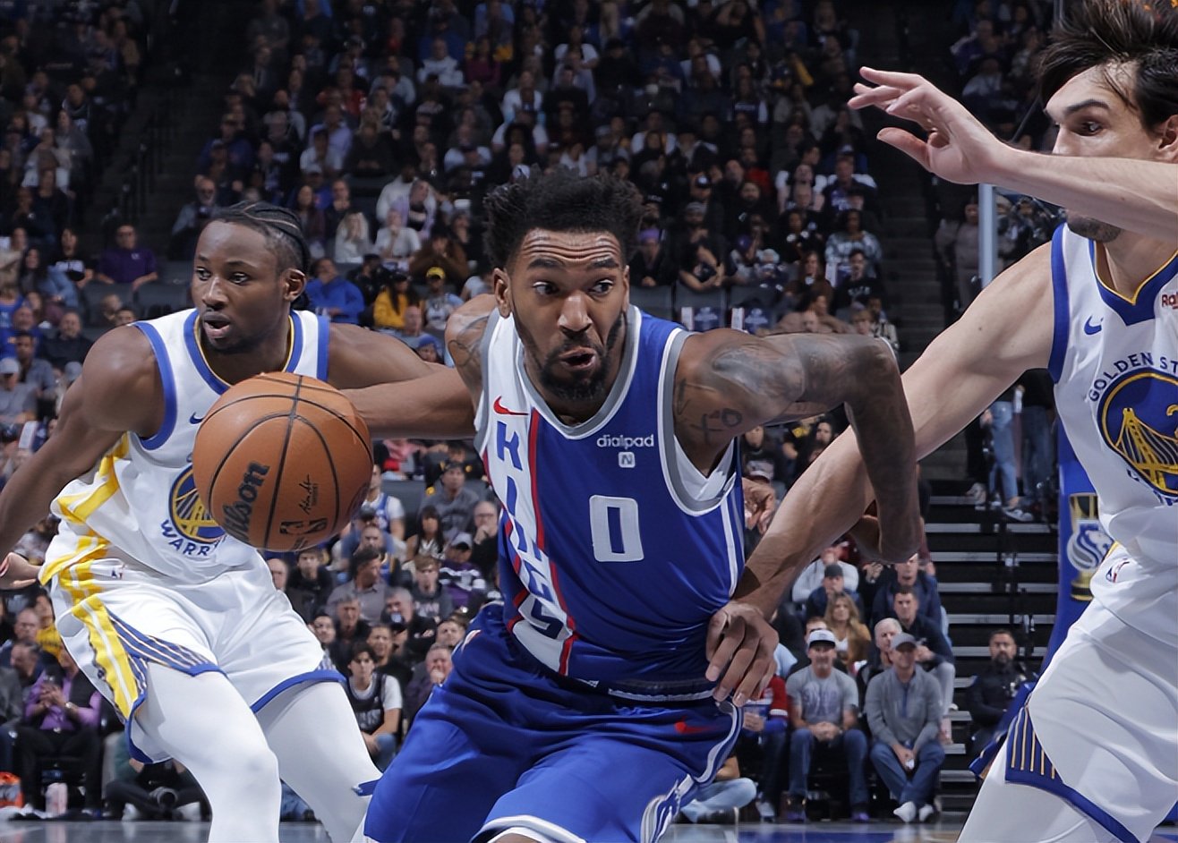 九游会-包含莱万多夫斯基在勇士比赛中绝杀，绝杀引发热议！的词条