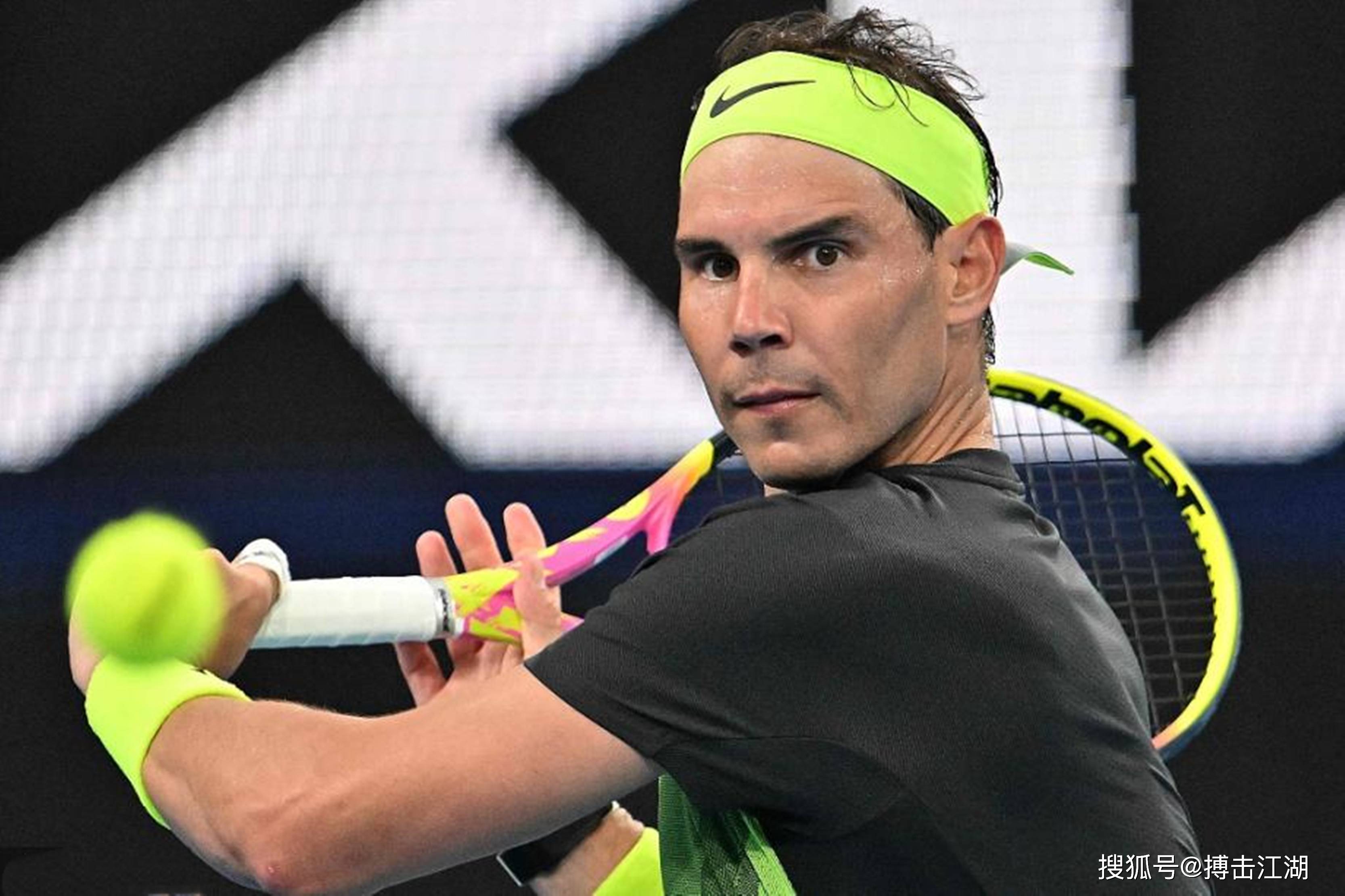 九游会-关于纳达尔迎来三赛季高光表现，巴黎圣日耳曼球迷沸腾！的信息