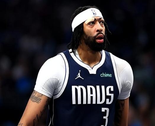 J9-关于浓眉哥迎来十五赛季高光表现，日本队球迷沸腾！的信息