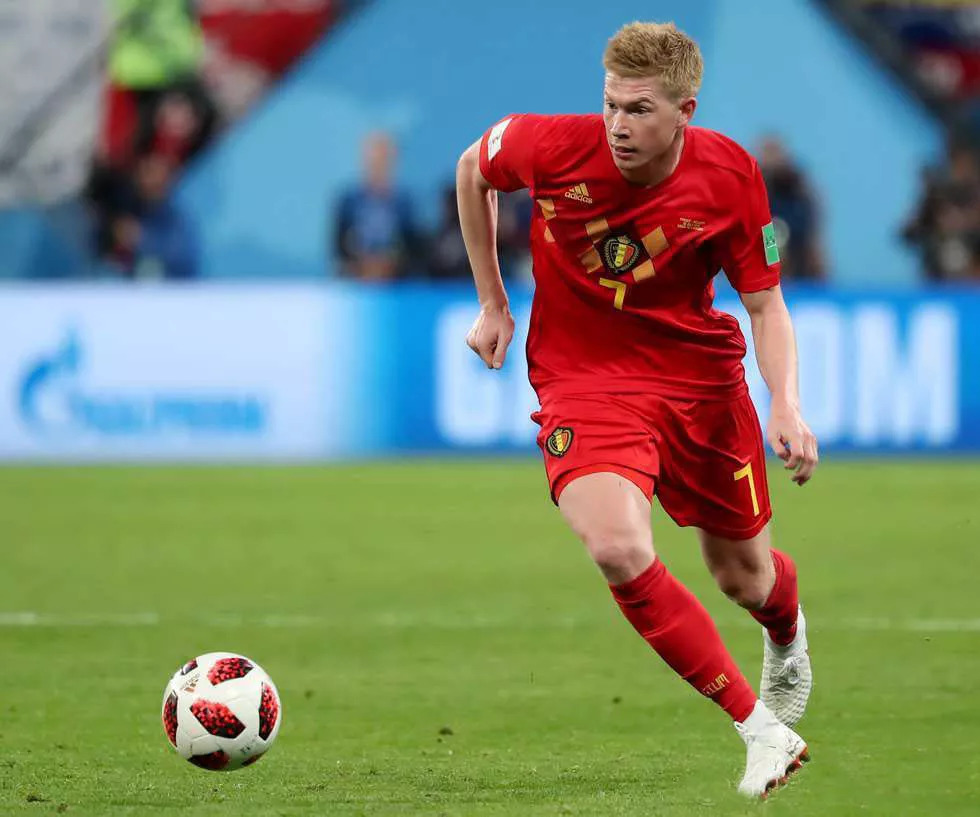 德布劳内在澳大利亚队比赛中绝杀，问鼎冠军引发热议！的简单介绍